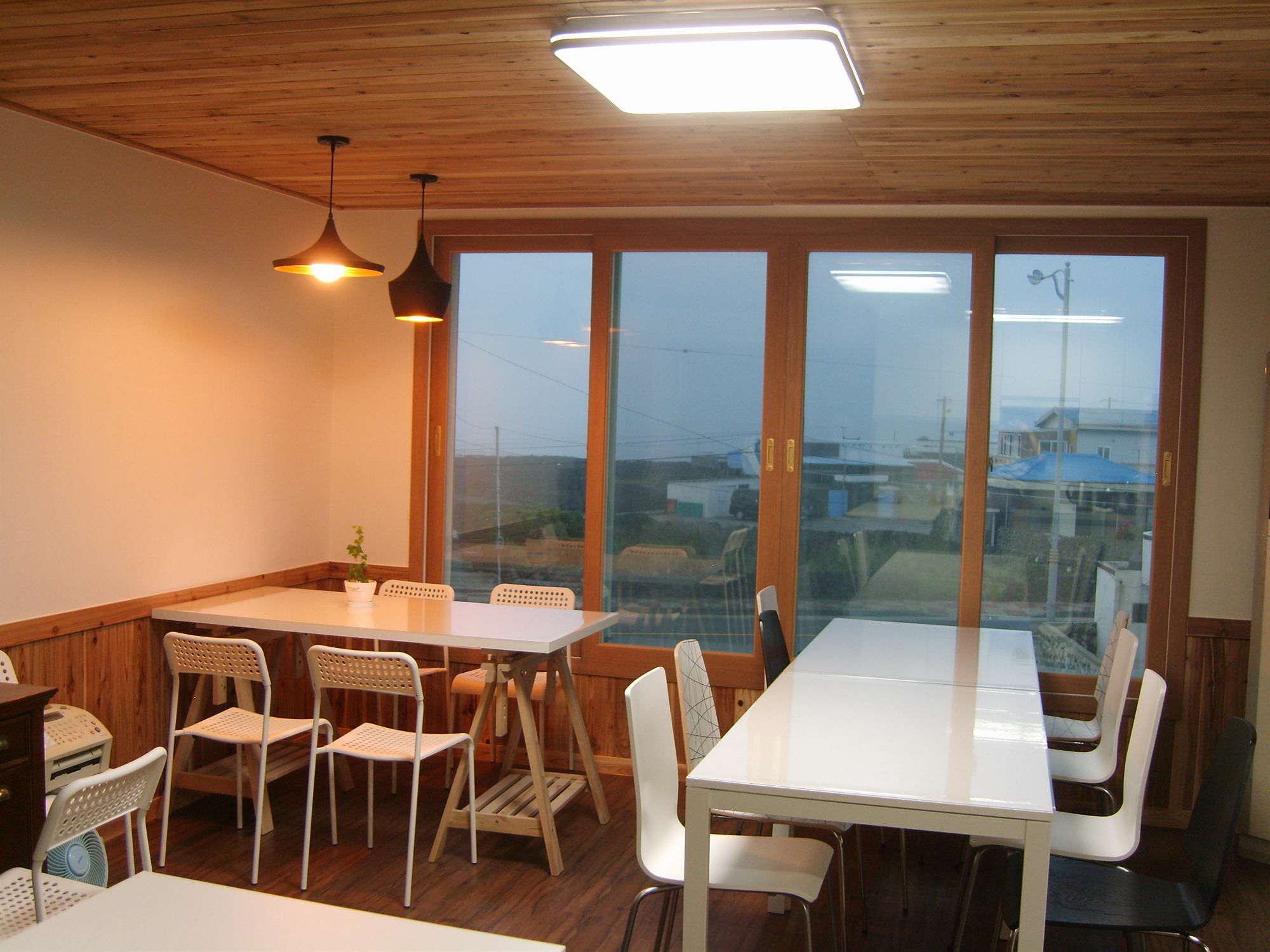 Be Road House Hotel Jeju Luaran gambar